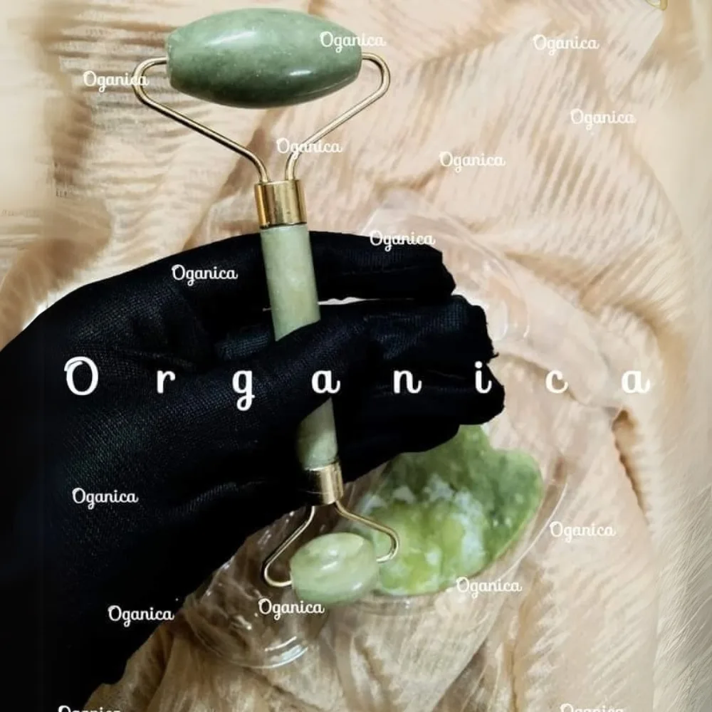 Jade Roller And Gua Sha Set (2)